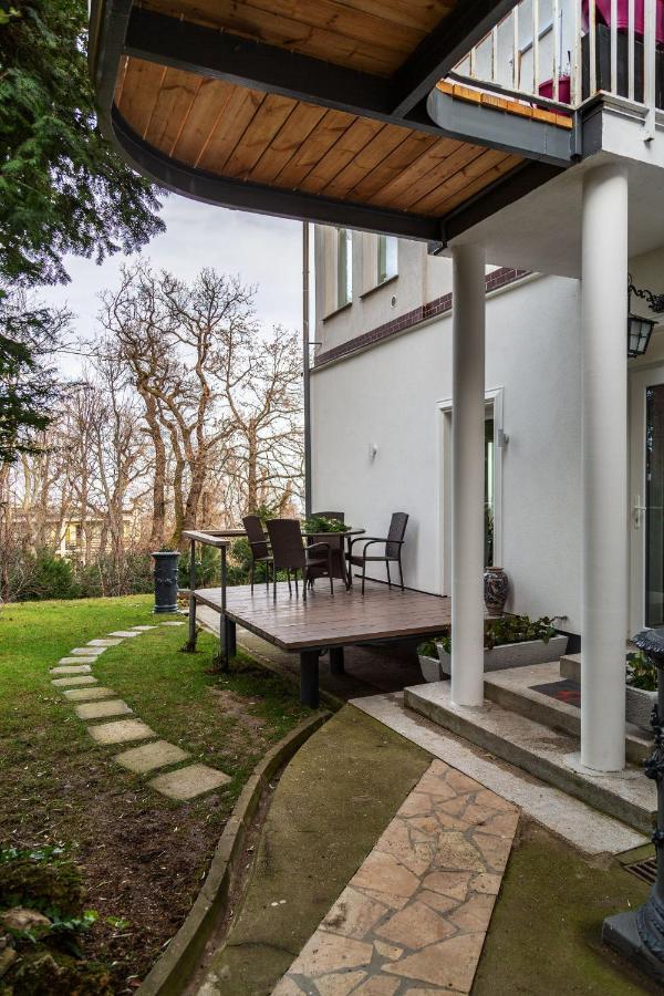 Panoramic Comfort In The Luxurious Green District! Budapesta Exterior foto