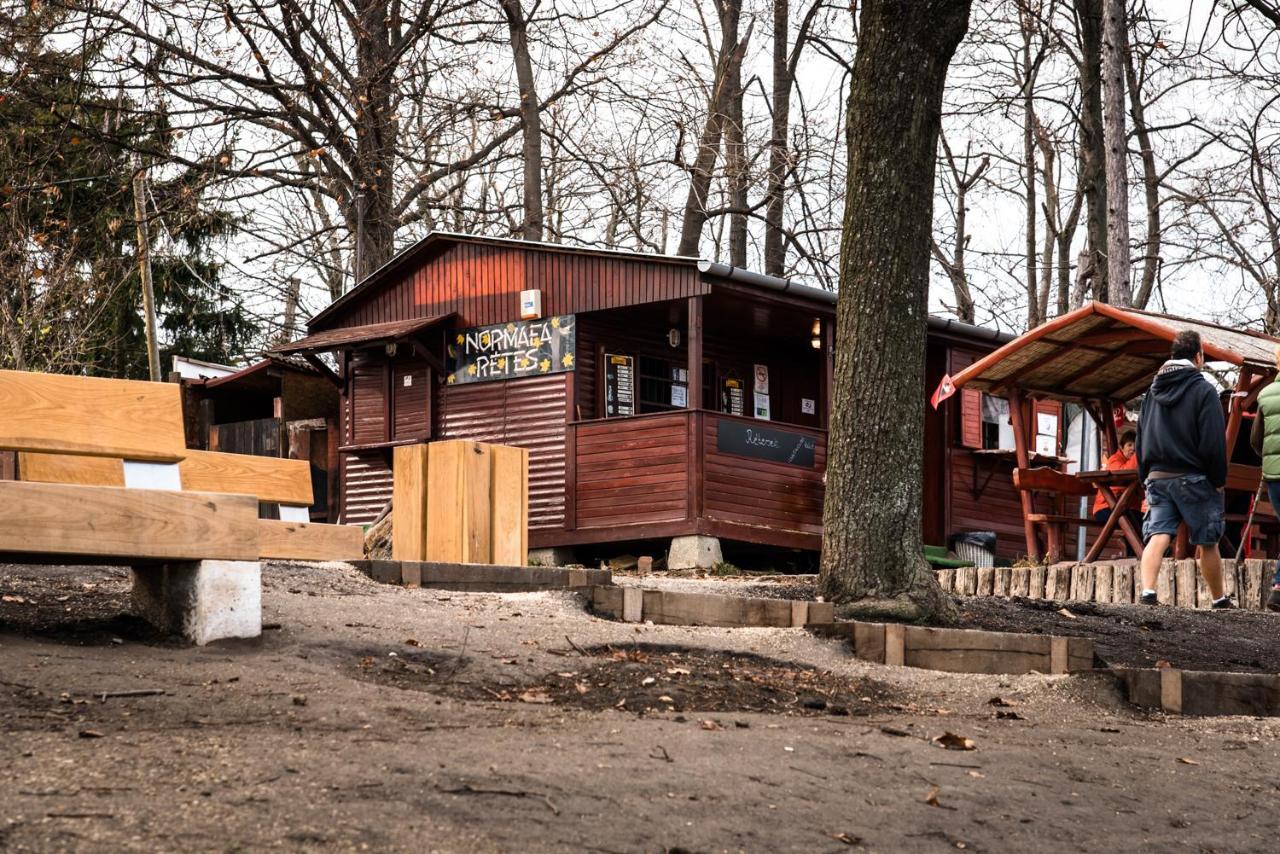 Panoramic Comfort In The Luxurious Green District! Budapesta Exterior foto